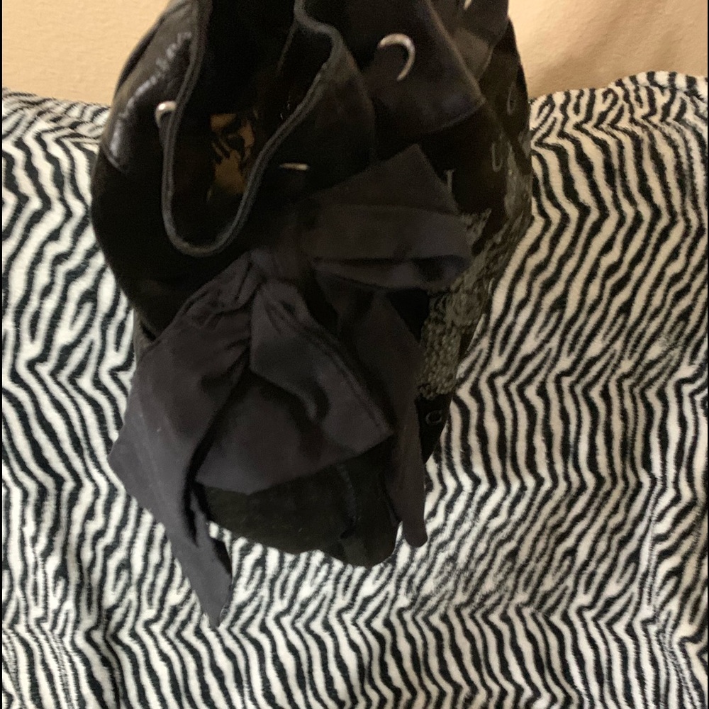 Juicy c - Picture 2 of 3